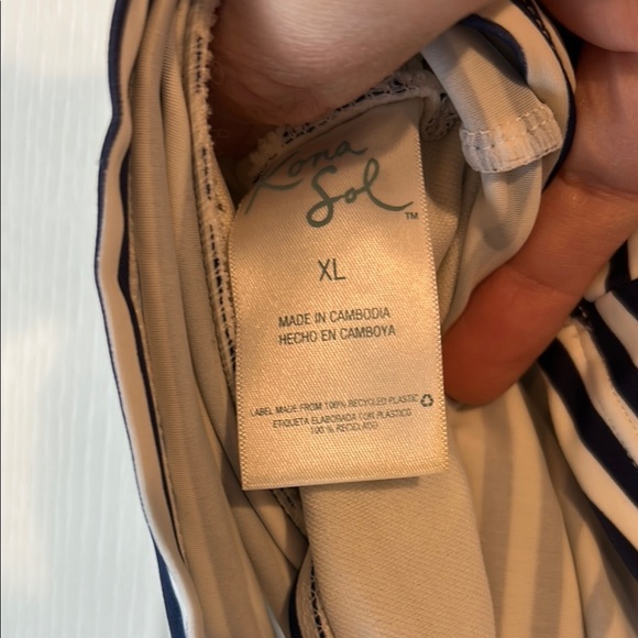 Kona Sol Striped Halter swim top resort vacation 4th of July preppy - Picture 3 of 4